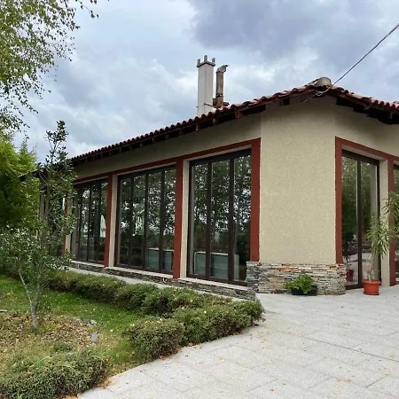 Hostel романтика