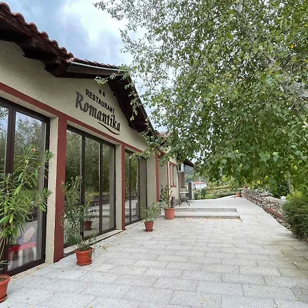 романтика Hostel